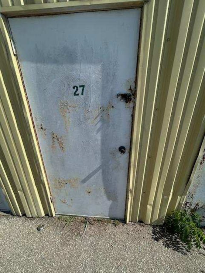 5 x 9 storage unit in Wichita, KS