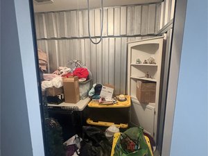 5 x 10 storage unit in Alexandria, VA