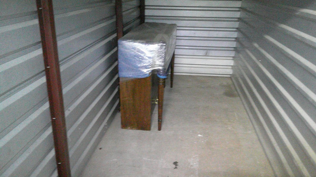 5 x 15 storage unit in Southold, NY