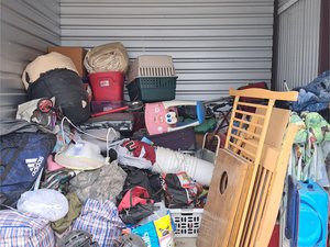 10 x 10 unit in San Antonio