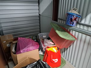 5 x 10 unit in San Antonio