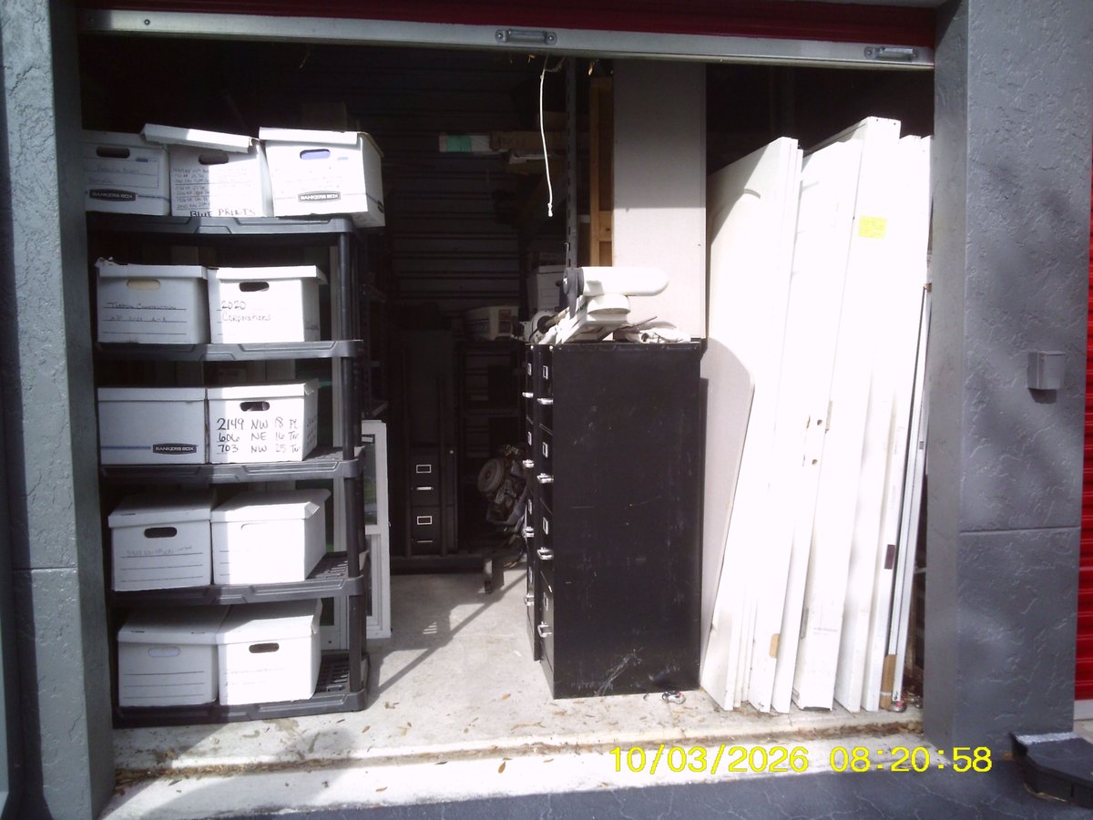 10 x 15 storage unit in Cape Coral, FL