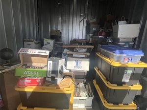 10 x 10 unit in Sacramento