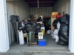 10 x 25 storage unit in Cleveland, OH