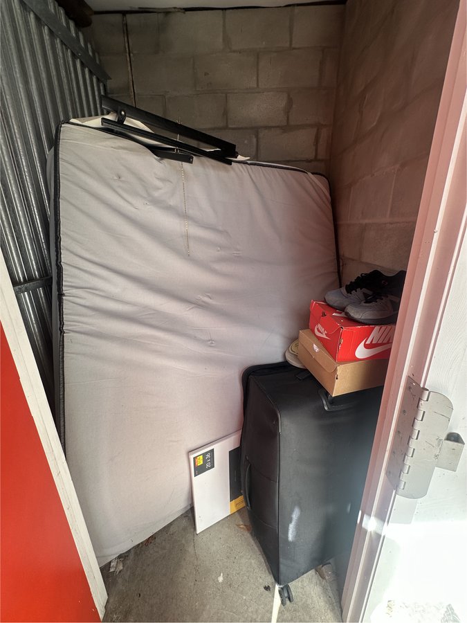 5 x 5 storage unit in Hudson, FL