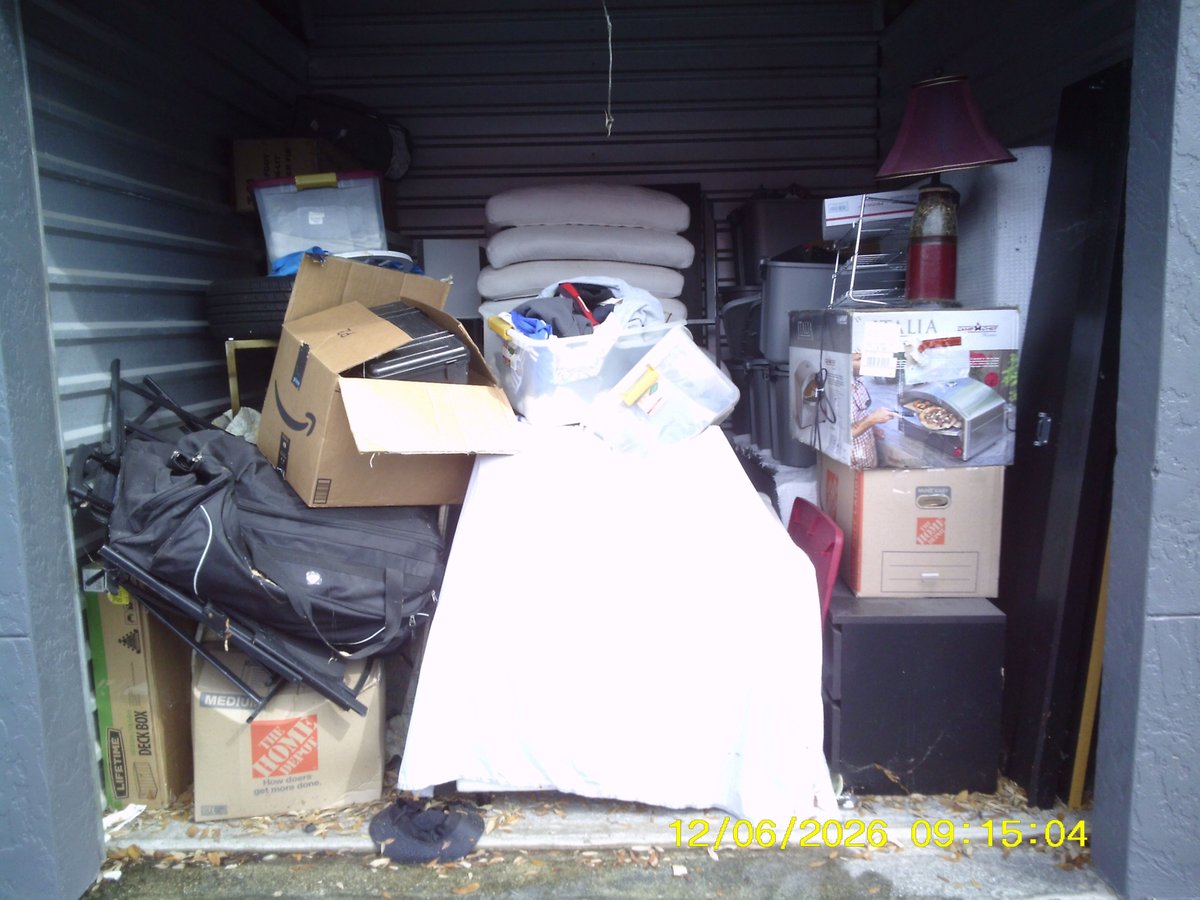 8 x 10 storage unit in Cape Coral, FL