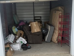 10 x 15 unit in Caruthersville