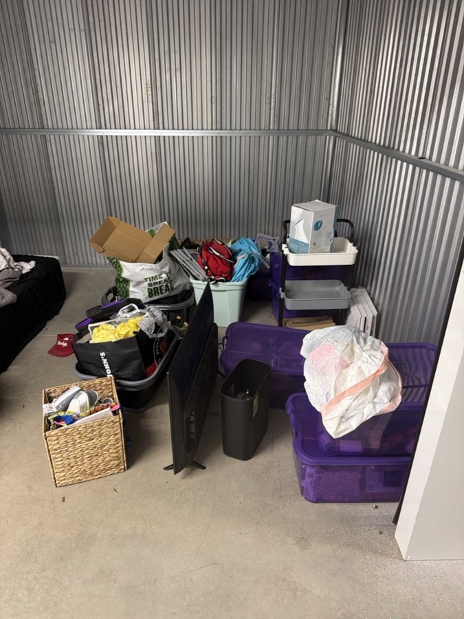 10 x 10 storage unit in Saline, MI