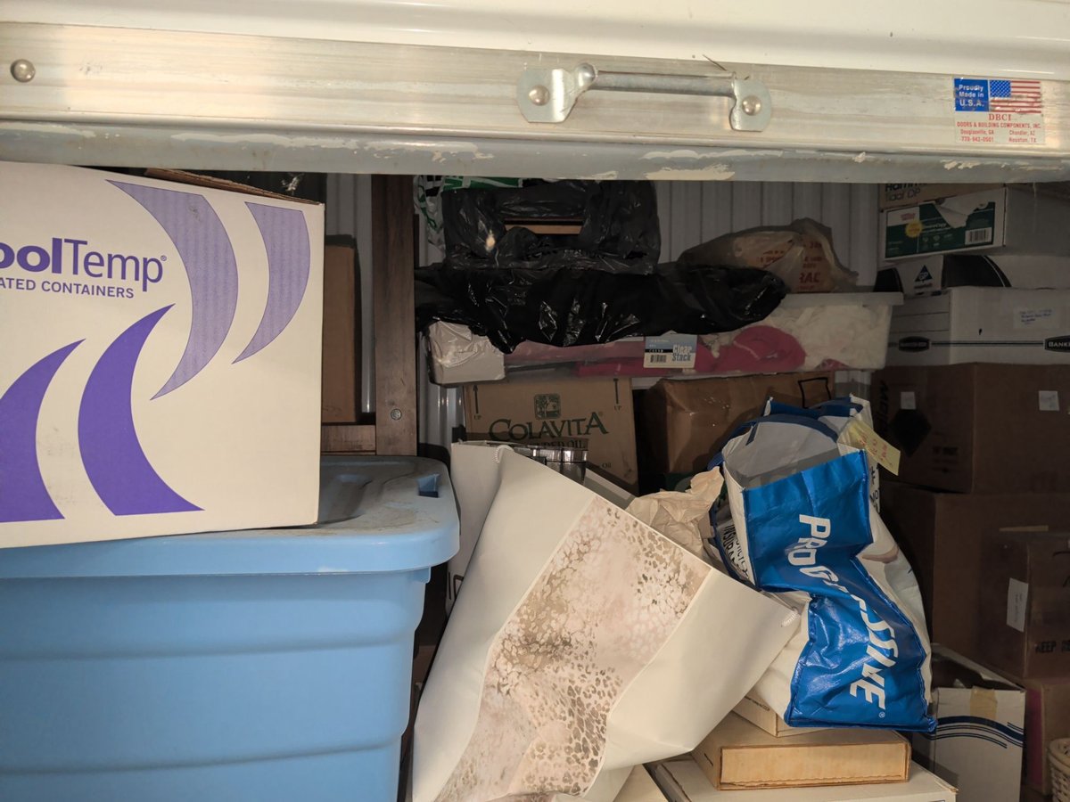 5 x 7 storage unit in Wheaton, IL