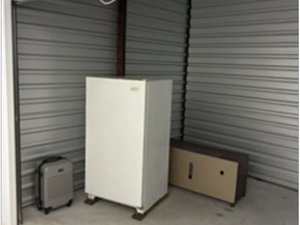 10 x 10 unit in San Antonio