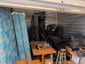 10 x 10 unit in Joliet