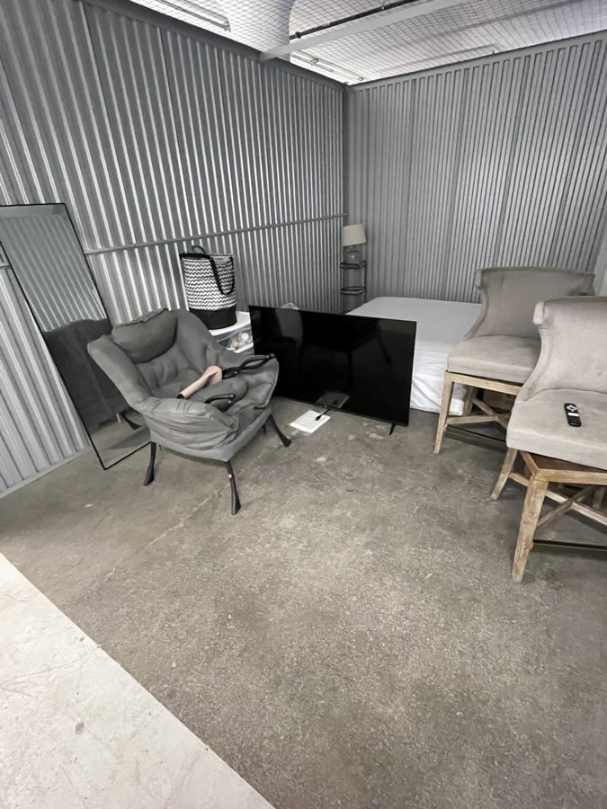 10 x 15 storage unit in Cincinnati, OH
