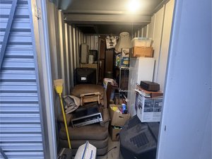 5 x 10 unit in Alexandria