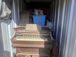 5 x 10 unit in Sacramento
