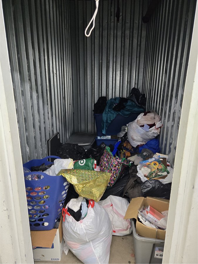 5 x 10 storage unit in North Brunswick, NJ