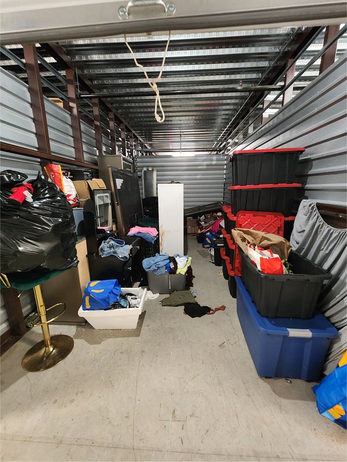10 x 20 storage unit in New Brunswick, NJ