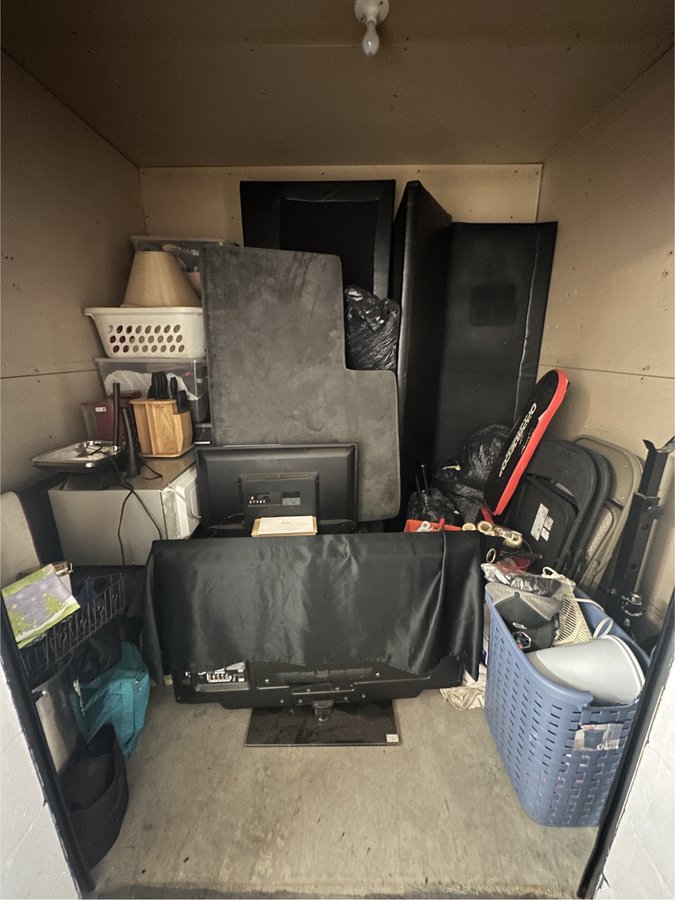 7 x 8 storage unit in Brooksville, FL