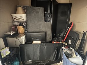 7 x 8 unit in Brooksville