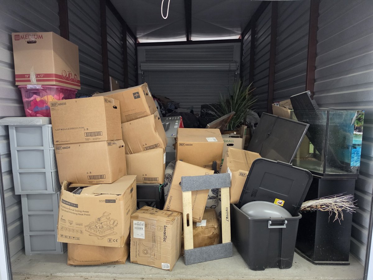 10 x 20 storage unit in New Braunfels, TX