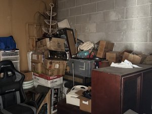 10 x 10 unit in Fort Worth