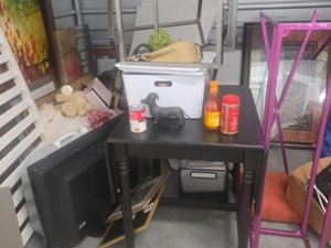10 x 8 unit in Columbus