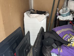 10 x 10 unit in Fort Worth