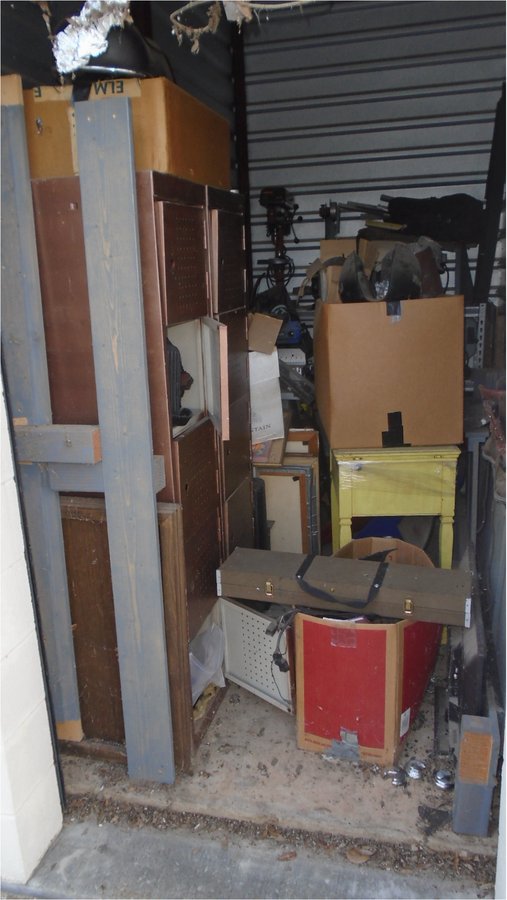 5 x 10 storage unit in Helotes, TX