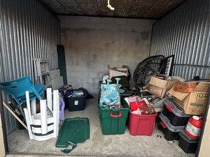 10 x 10 unit in Hudson
