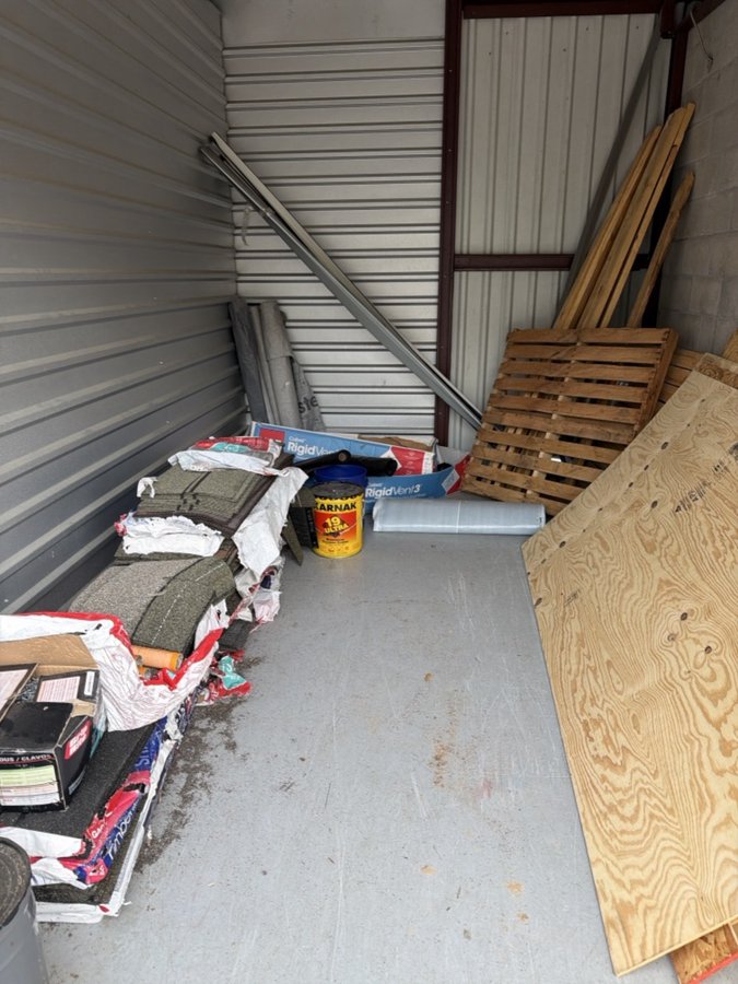 10 x 15 storage unit in Spring, TX