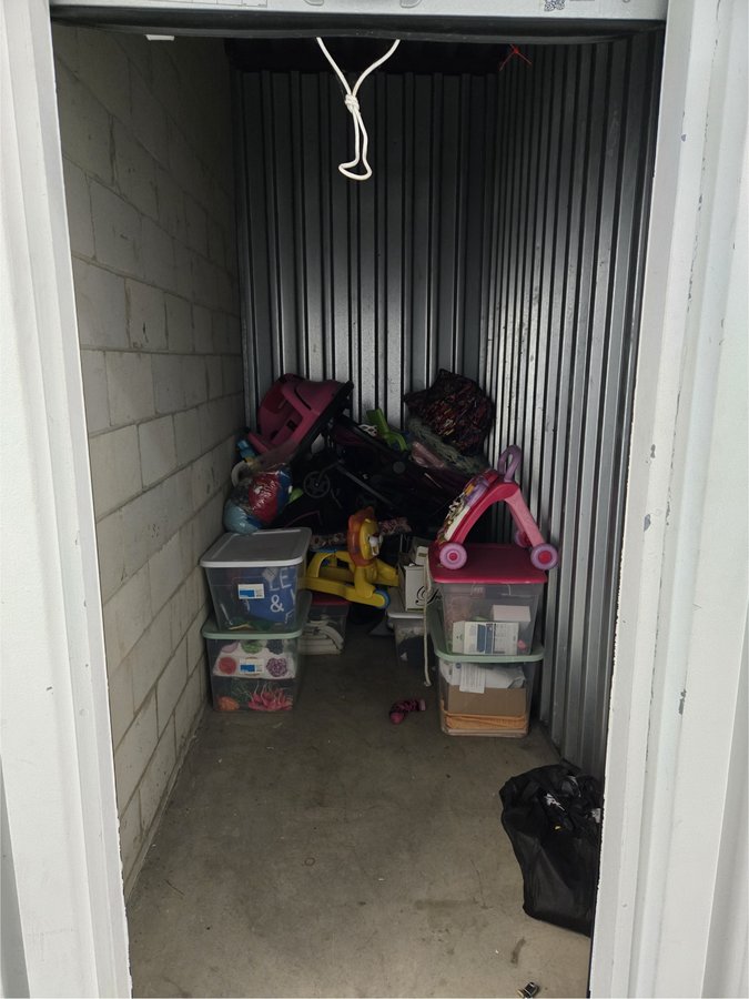 10 x 5 storage unit in North Brunswick, NJ