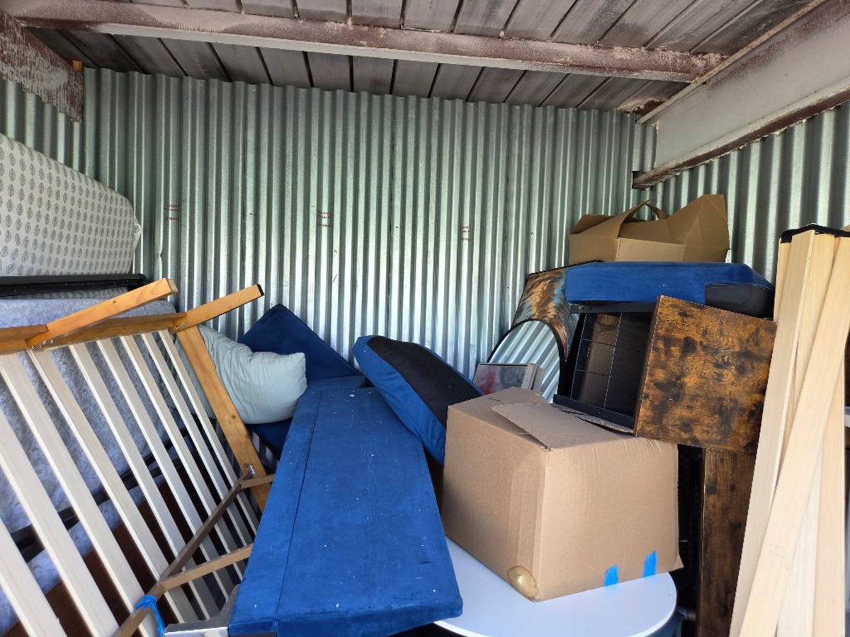 10 x 10 storage unit in Columbus, OH