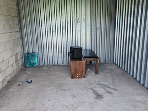 10 x 10 unit in North Brunswick