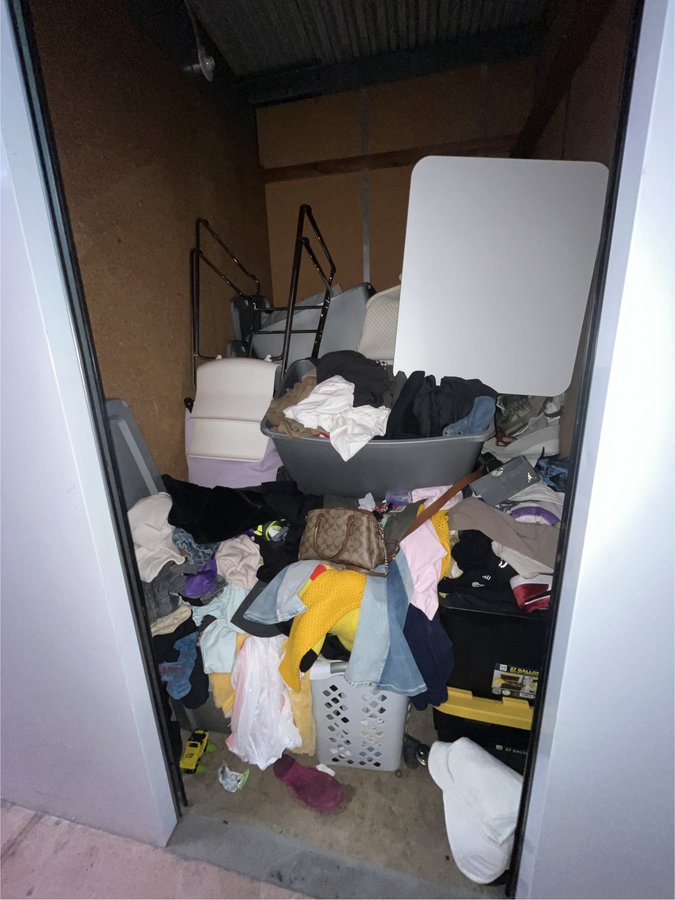 5 x 6 storage unit in Sacramento, CA