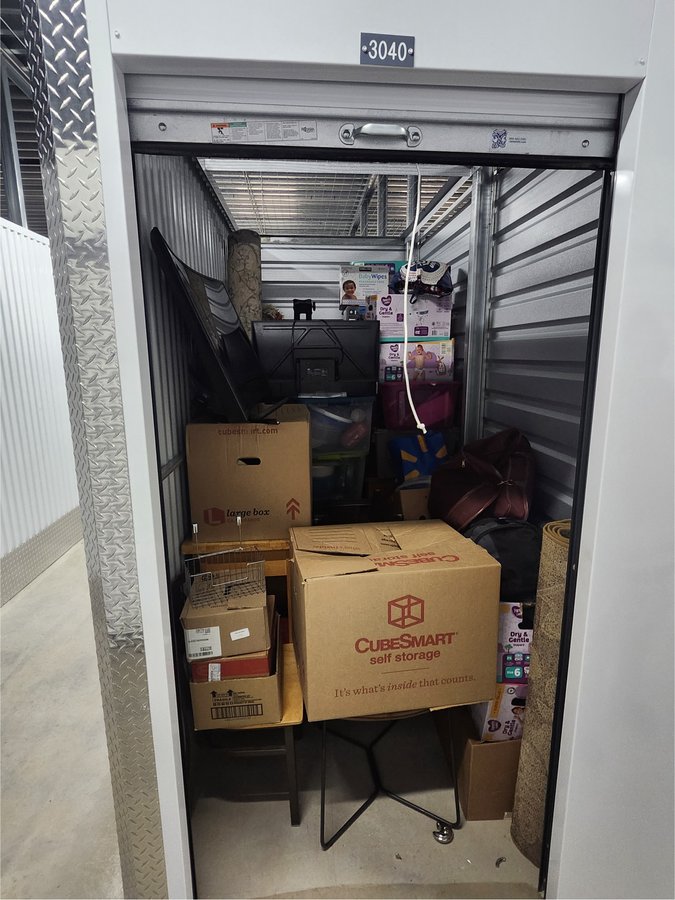 5 x 10 storage unit in Harrisonburg, VA