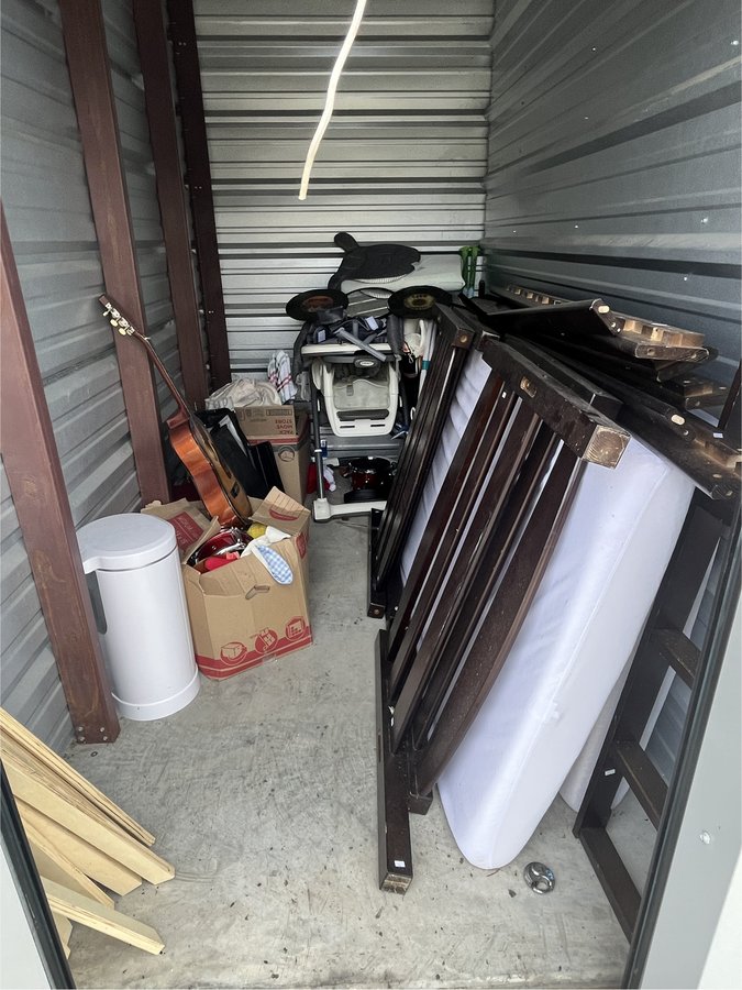 5 x 10 storage unit in West Columbia, TX