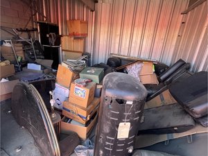 10 x 16 unit in Sacramento