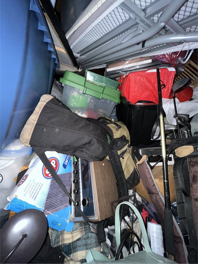 6 x 10 storage unit in Sacramento, CA