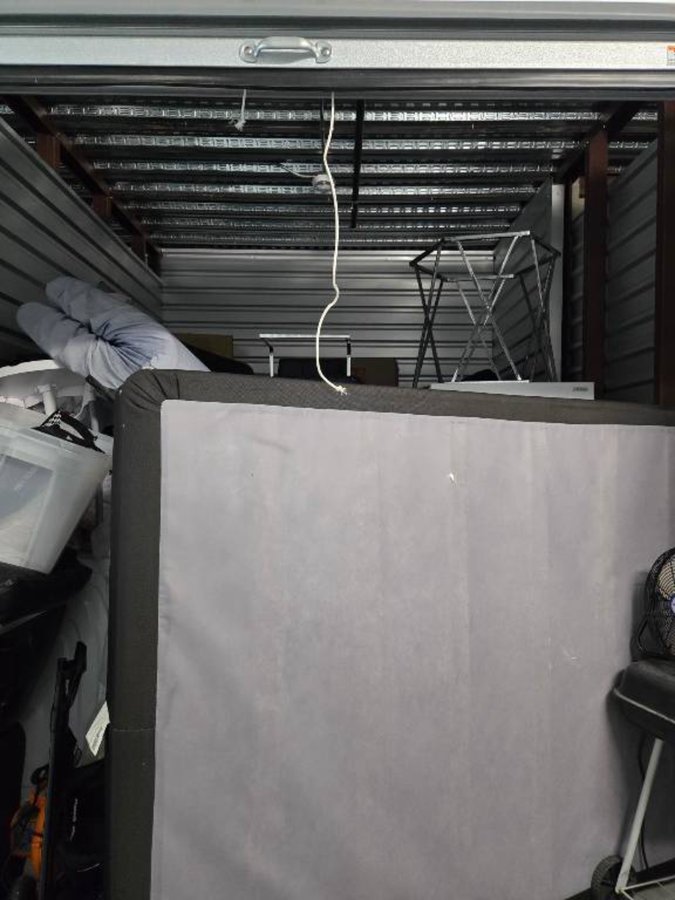 10 x 15 storage unit in Spring, TX