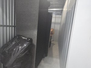 5 x 15 unit in Crum Lynne