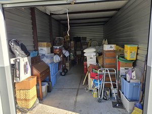 10 x 25 unit in Cherry Hill