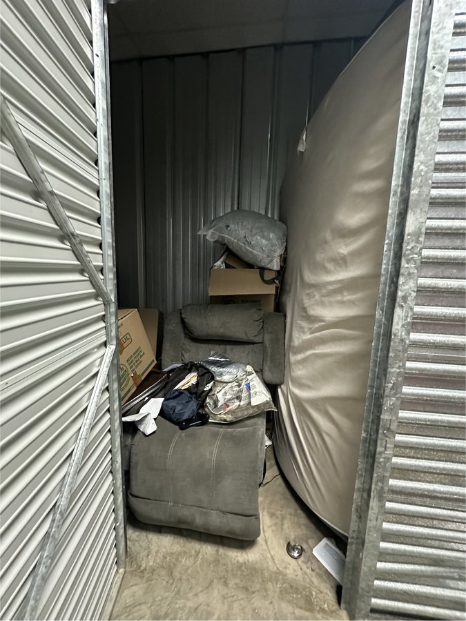 5 x 10 storage unit in Ocala, FL