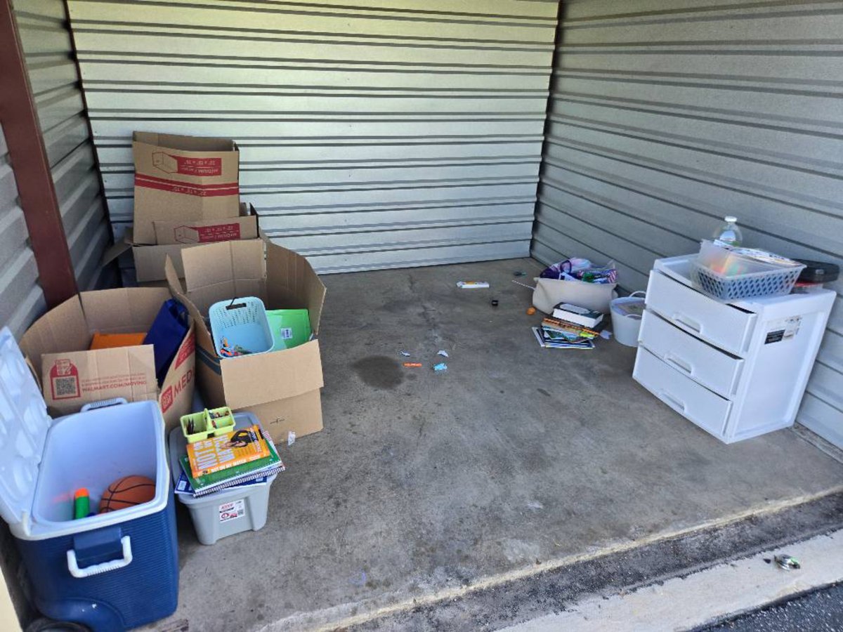 10 x 10 storage unit in San Antonio, TX
