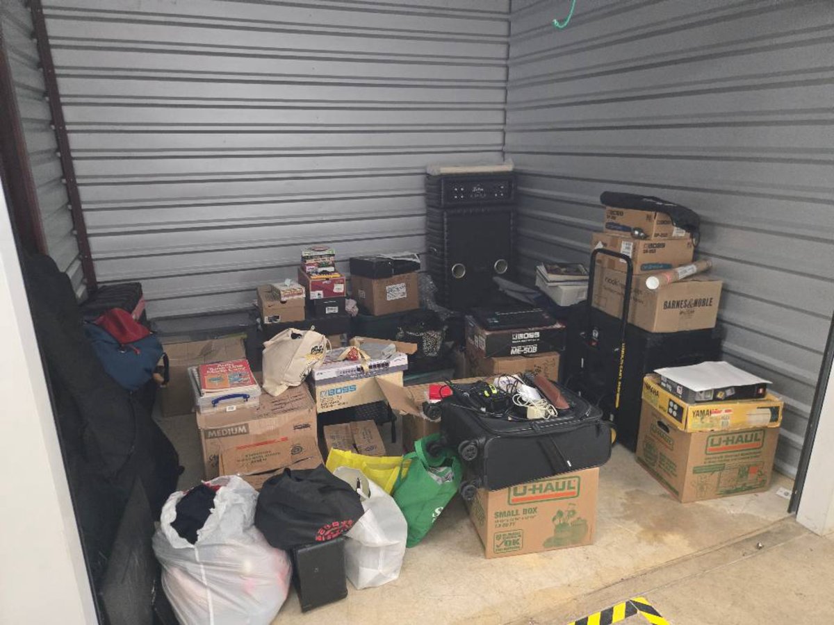 10 x 10 storage unit in San Antonio, TX