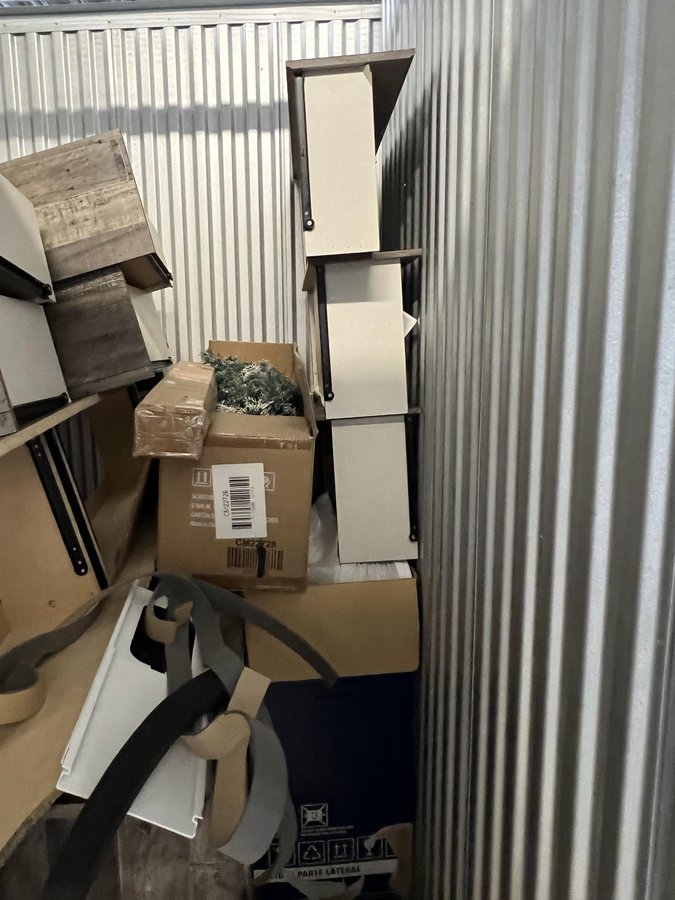 5 x 8 storage unit in Brooklyn, NY