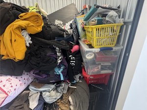 5 x 5 unit in Des Moines