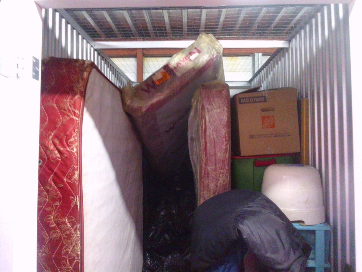 5 x 10 storage unit in East Meadow, NY