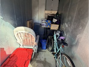 5 x 10 unit in Marlborough