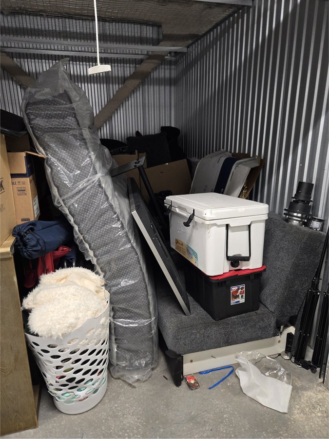 10 x 12 storage unit in Bayonne, NJ