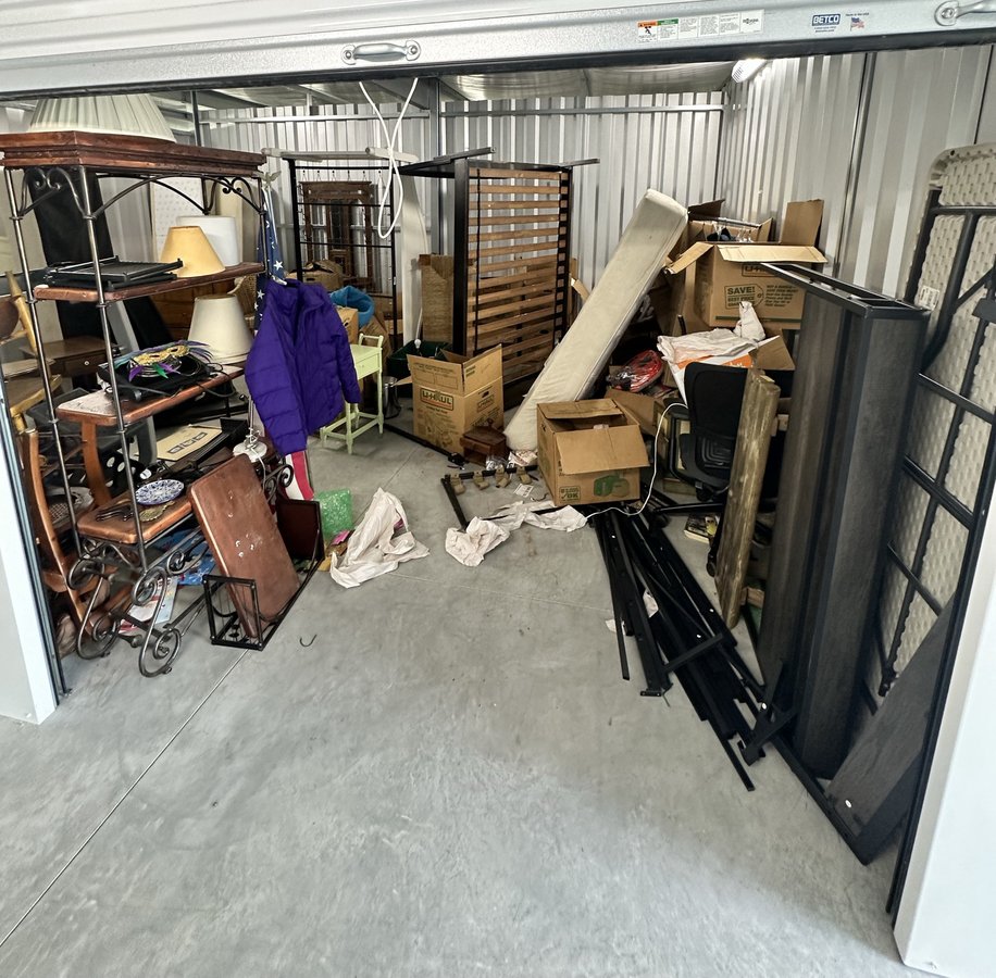 20 x 15 storage unit in Winston Salem, NC