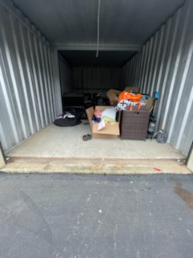 10 x 20 storage unit in Charlotte, NC
